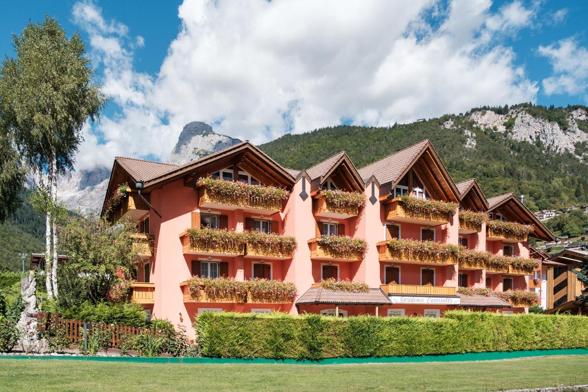 Residence Al Caminetto Molveno Exterior foto
