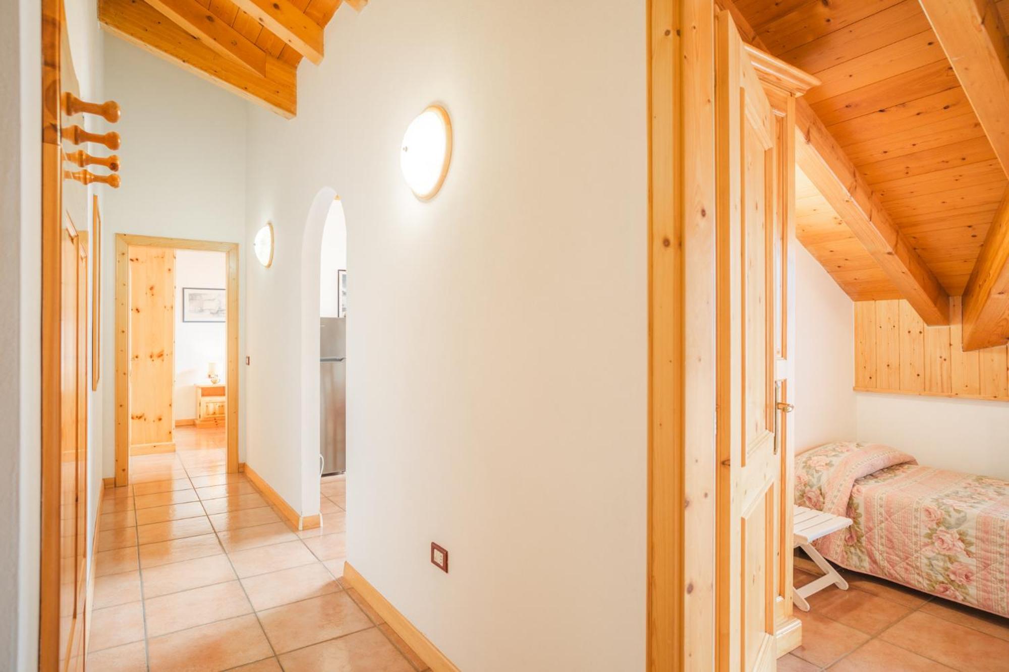 Residence Al Caminetto Molveno Exterior foto
